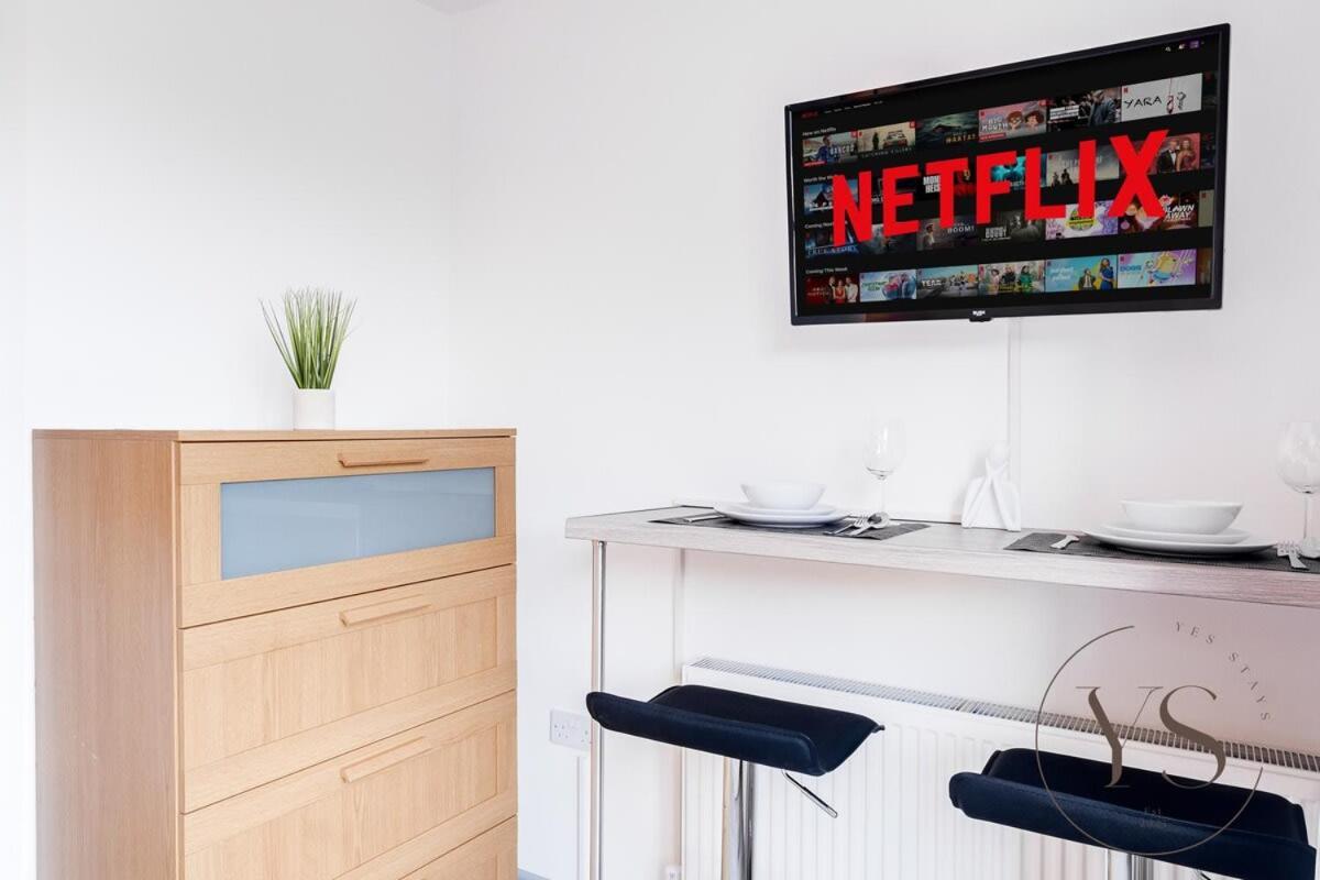 Sienna Longton 1d - Wi-fi, Alton Towers, Netflix Apartment Stoke-on-Trent